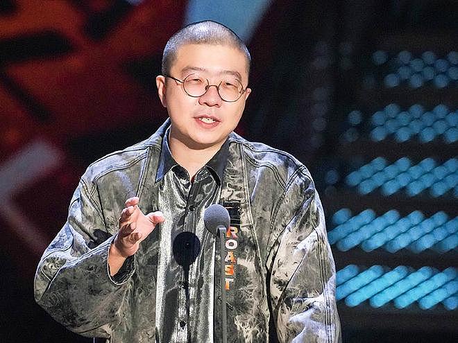 第一批“养虾人”已失眠！演员李诞自曝每天超过10小时“养龙虾” - 4