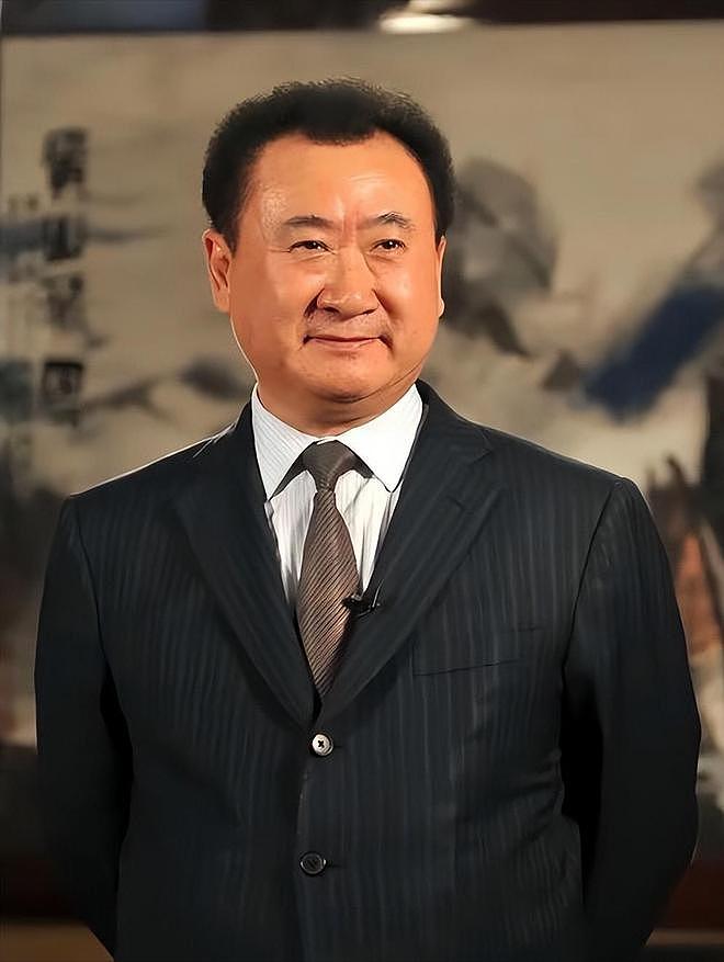 72岁王健林再卖万达资产,近照骨瘦如柴,在日本的思聪也传坏消息(组图) - 19