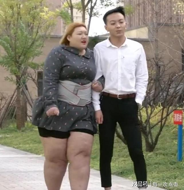 贵州小伙钟情河北400斤姑娘,恋爱前两人约定:从此不用减肥(组图) - 3