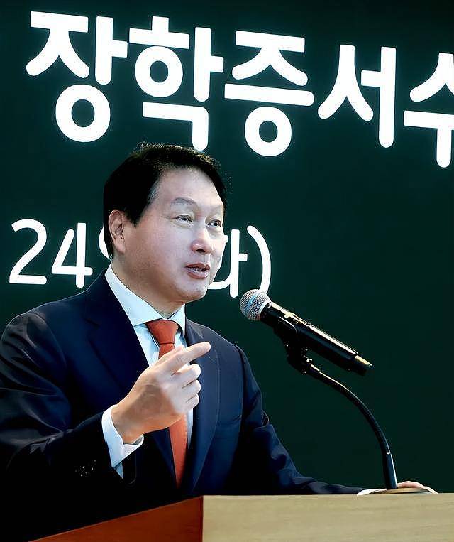 韩国世纪离婚案:财阀出轨“地表最强小三”,补偿原配73亿(组图) - 2