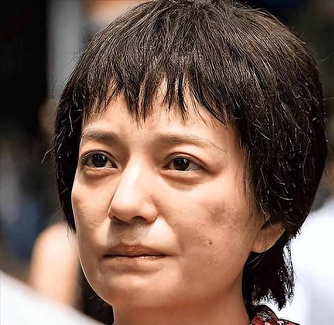不是黄晓明！也不是马云！如今替赵薇收拾烂摊子的，是这个男人（组图） - 18
