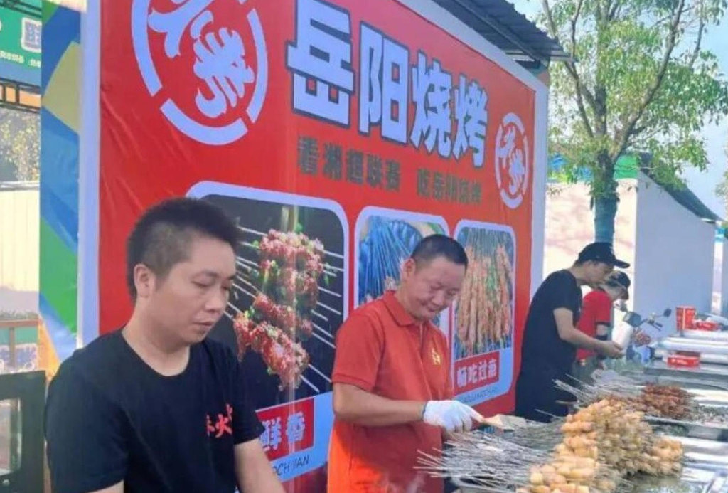 起薪不输白领？中国首个烧烤学院招生火爆，高中生也抢着学“烤串” - 2