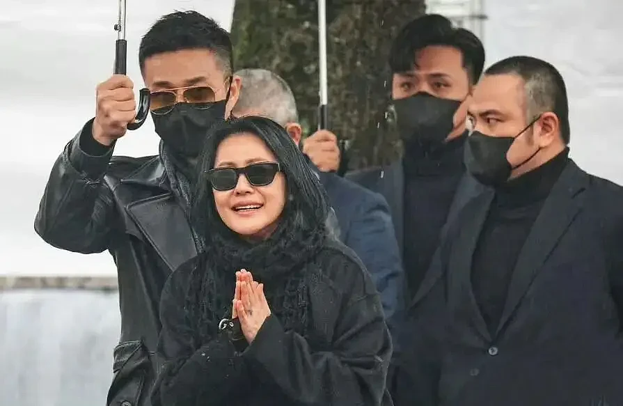 大S走后一年多，终于看懂徐家：可怜之人必有可恨之处（组图） - 13