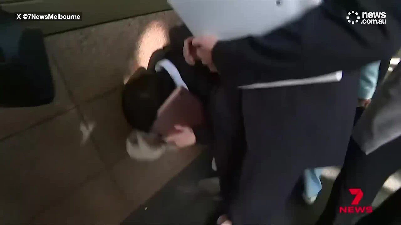 墨大亚裔留学生公厕偷拍150名女子！免于入狱+不留案底，法官裁决引发巨大争议（视频/组图） - 2
