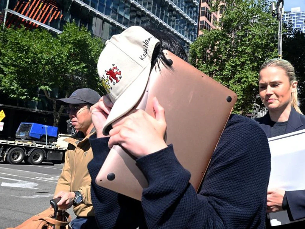 墨大亚裔留学生公厕偷拍150名女子！免于入狱+不留案底，法官裁决引发巨大争议（视频/组图） - 5