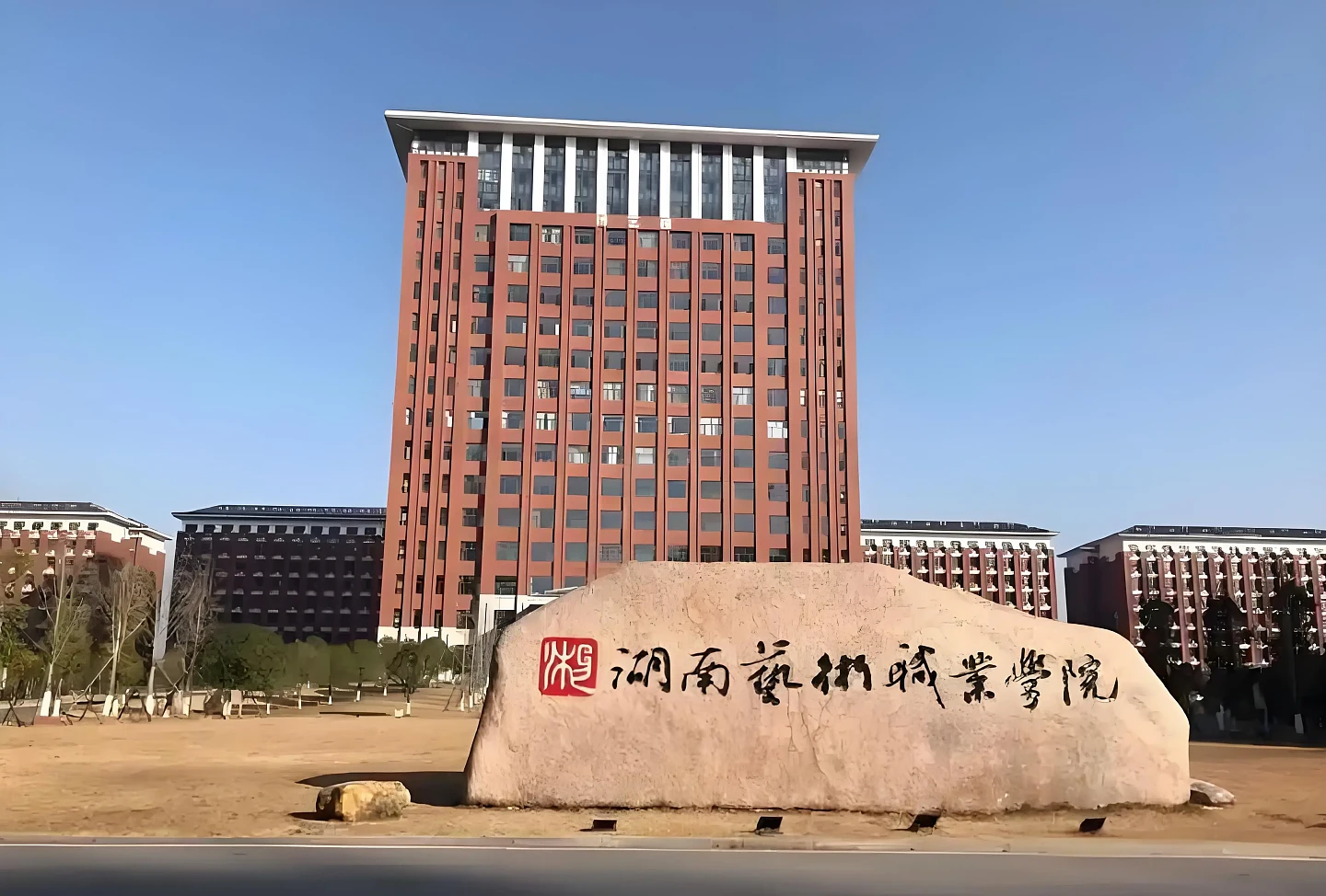 82岁李谷一：独生女儿49岁仍未婚，我对她3大愧疚（组图） - 3