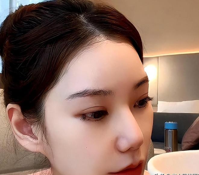 小杨阿姨直播，高情商“叫板”马筱梅，张兰骂儿子没钢镚，乱套了（组图） - 6