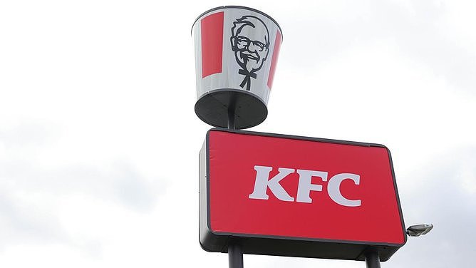 澳KFC剥削员工10分钟休息，被判赔偿$2880万！90000人可分钱（组图） - 1