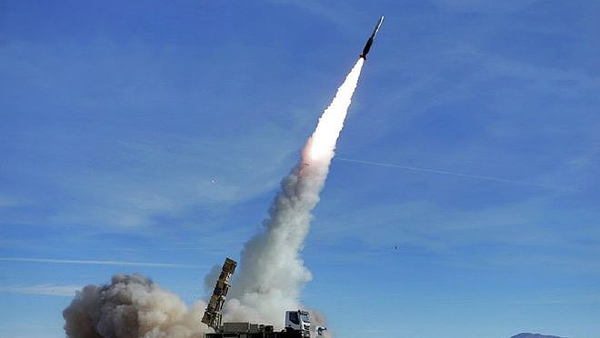 法国情报专家爆料:伊朗导弹百发百中,全靠中国北斗撑腰?(组图) - 1