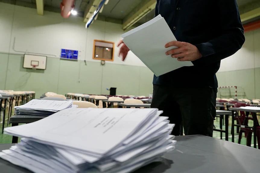 维州教师不满17%加薪方案，下周二或爆发13年最大罢工潮！全州学校或关闭（组图） - 2
