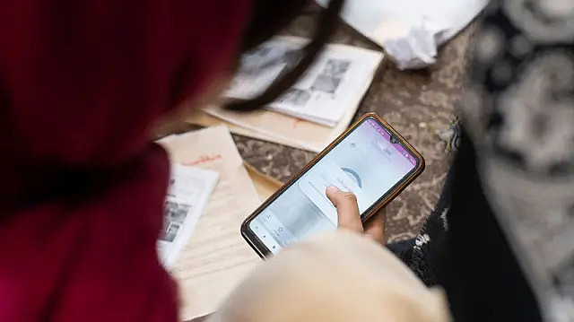 伊朗民众如何绕过网络封锁联系海外家人（组图） - 1
