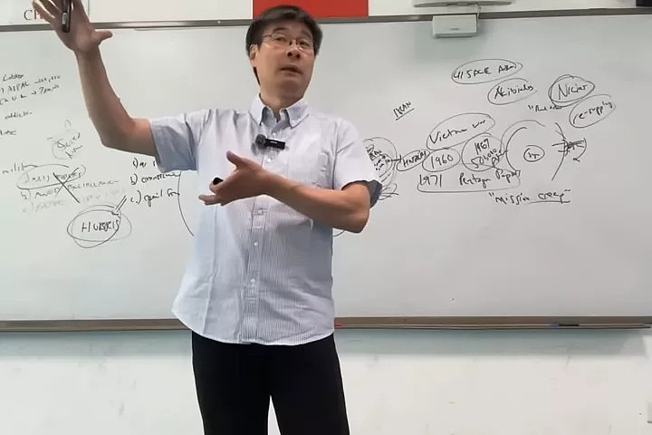 两度说中!曾预言美伊开战的华裔神“鬼先知”断言结局(组图) - 2