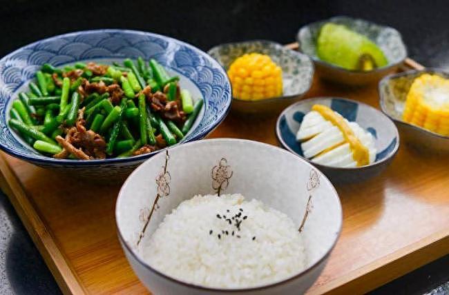 中国人在食物上花多少钱，数字曝光令人吃惊（组图） - 1