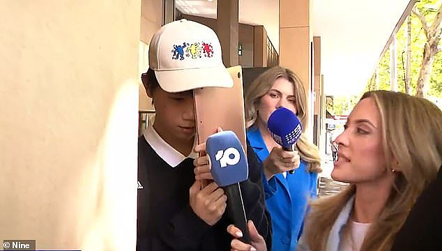澳亚裔留学生偷拍150名女子竟免于入狱?马斯克怒斥:驱逐法官!(组图) - 1