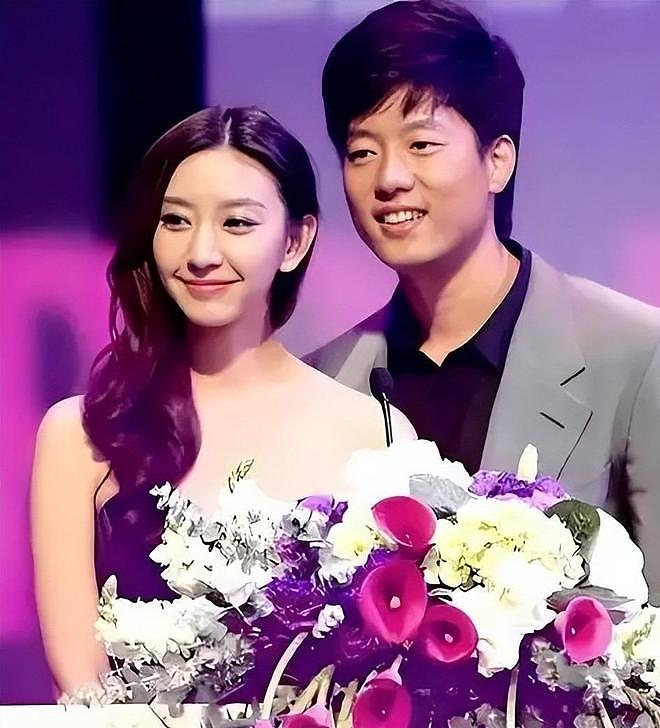 唐一菲做梦也想不到，姚晨官宣离婚，会让46岁老公凌潇肃口碑暴增（组图） - 7