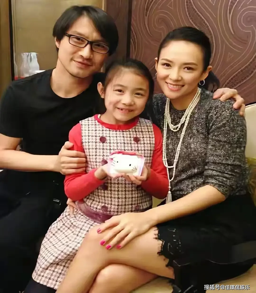 原来汪峰没撒谎!离婚2年后,当众求工作的章子怡...(组图) - 18