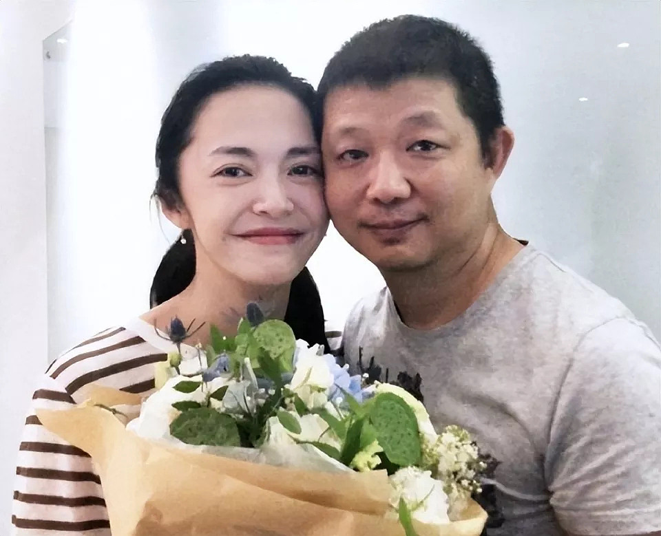 姚晨官宣离婚,！我却笑死在章子怡的评论区里（组图） - 4