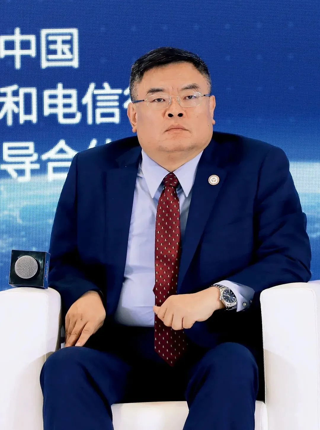 “永不爆雷的宇宙大所”掌门人，自首了（图） - 2