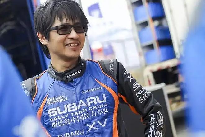 43岁韩寒近况曝光！娶制片人生2个孩子，如今跨界做导演身家过亿（组图） - 5