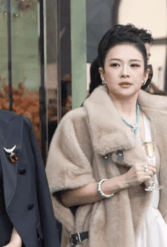 样子变了全网认不出!章子怡被疯传遭替换!网扒一细节:还是本尊(组图) - 4