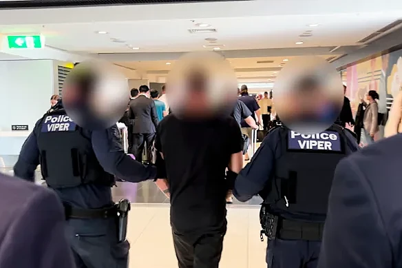 澳洲联邦警察发警告：黑帮势力渗透建筑业，证人遭恐吓不敢出面 - 2
