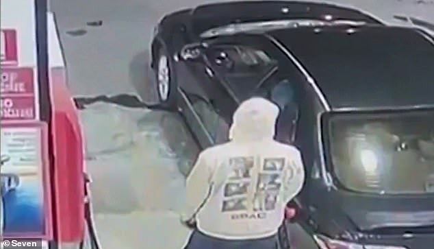 澳油价飙升，一周数百人加“霸王油”！警方却这样说...（组图） - 2