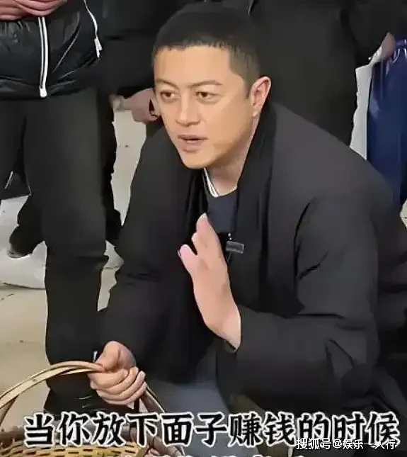 不装了！离婚5个月后，海哈金喜和李亚鹏高调认爱（组图） - 3