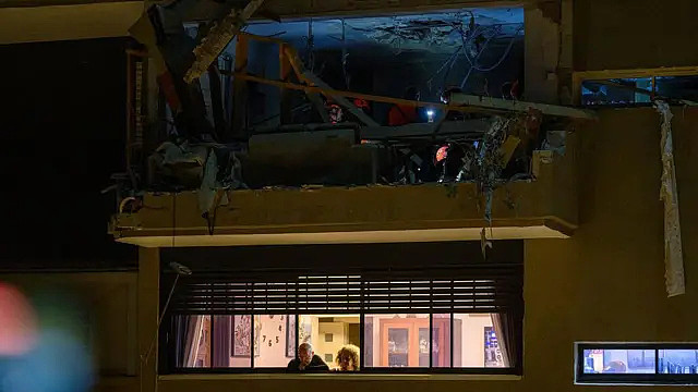 “很难阻止”——伊朗对以色列发动集束炸弹攻击,BBC实地探访现场(组图) - 2