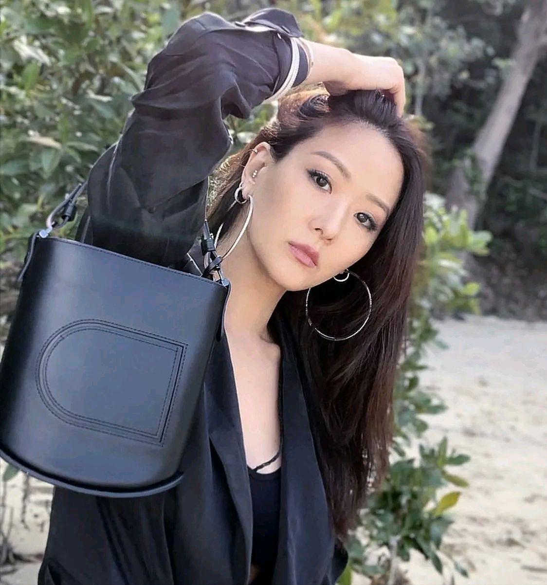 包养情人无数，他娶同学的女儿为妻，玩老婆闺蜜（组图） - 7