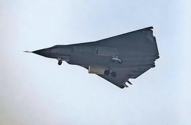 重磅!导弹撕碎F-35神话,美智库:中国歼20和歼35将稳坐世界第一(组图) - 1