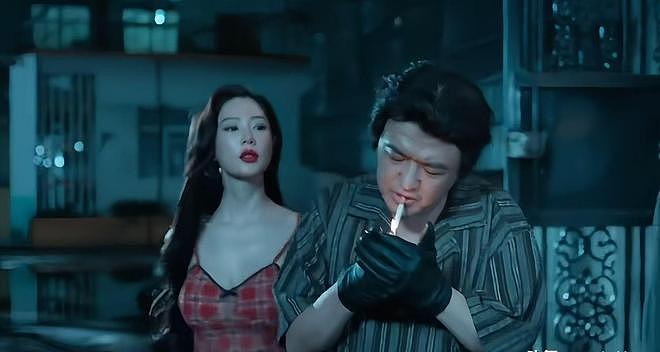 包贝尔新片开播,刚上线冲上榜单第一,女演员身材却成最大看点!(组图) - 5