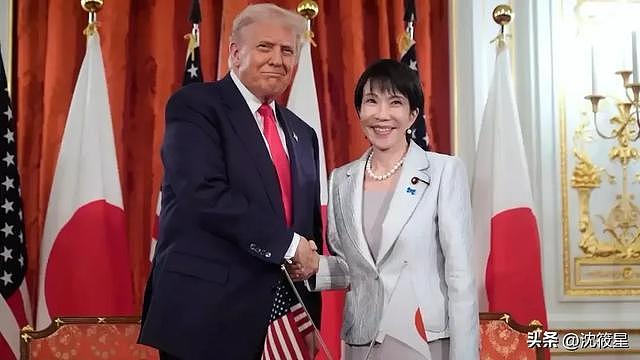 美日签完字，高市离开鸿门宴，登机前已通告中方，特朗普笑里藏刀（组图） - 1