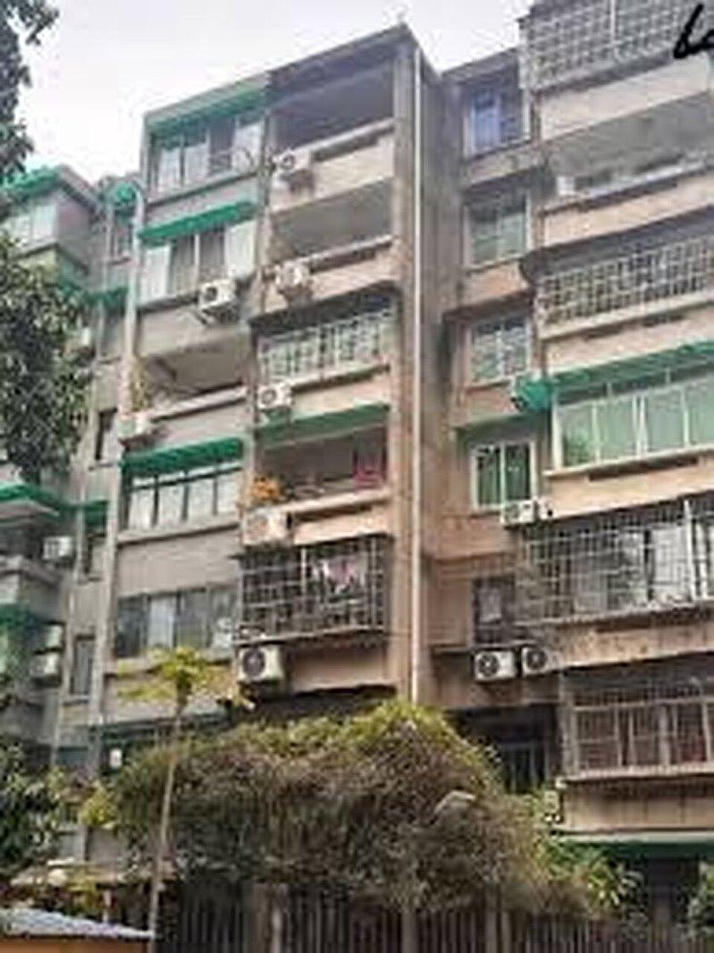 眼光毒…成都女子330万抄底8套“老破小”，月收租2.1万（图） - 1