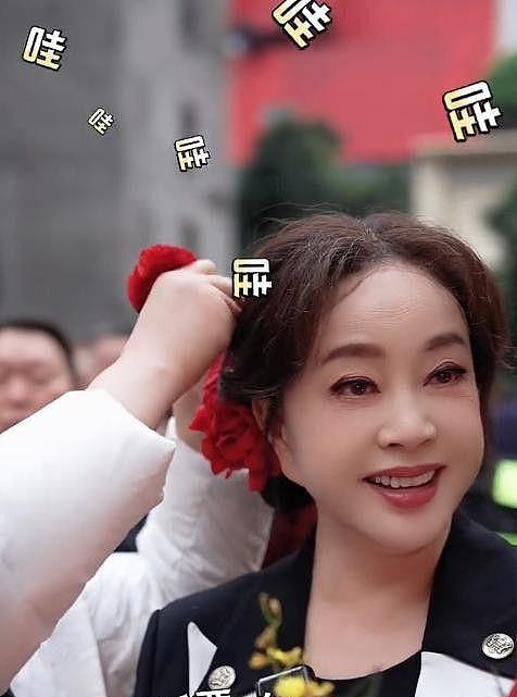 凌晨在北京去世、有8个男友?75岁刘晓庆私生活被扒,谣言太荒唐(组图) - 4