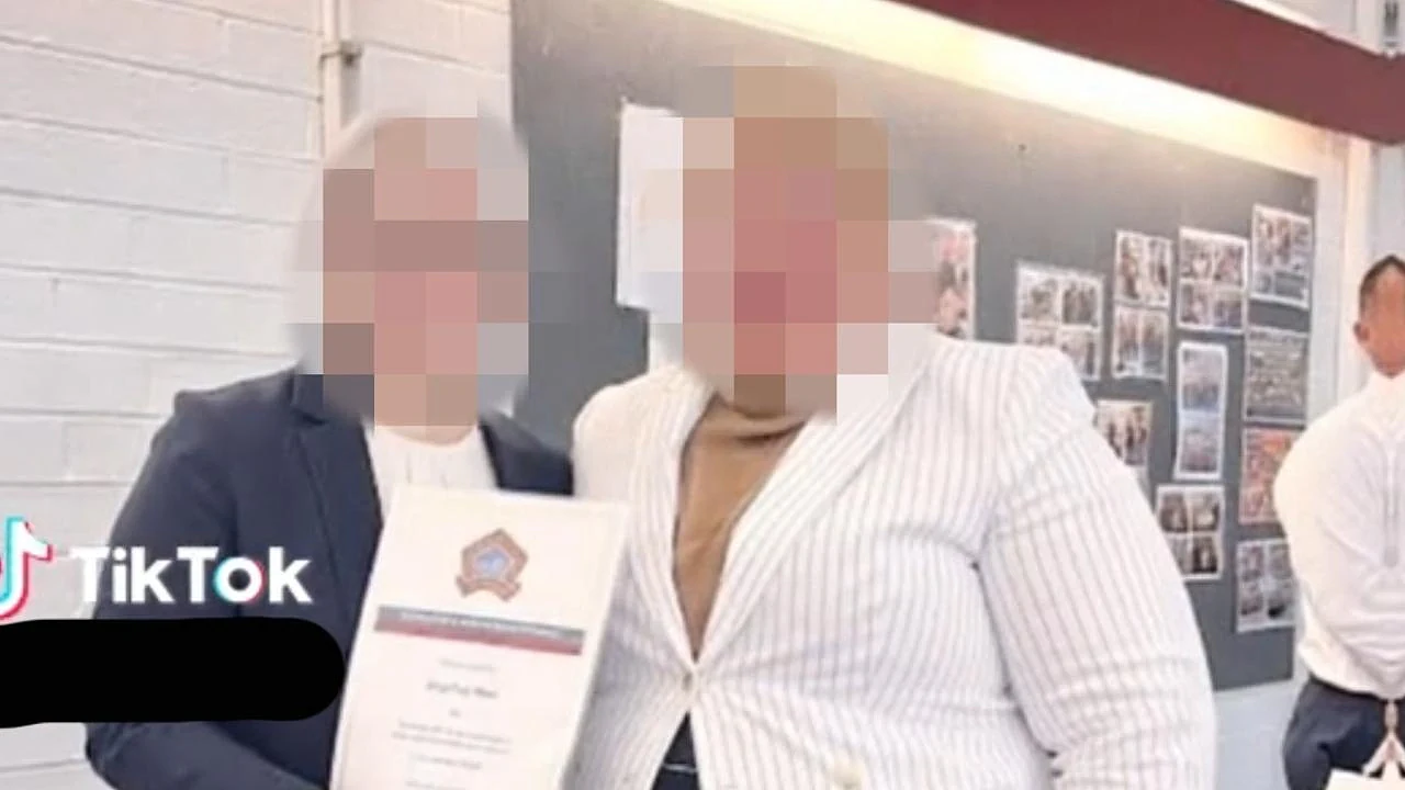 悉尼中学爆恐怖霸凌！13岁女孩遭虐待，老师被恶搞AI换脸（组图） - 1