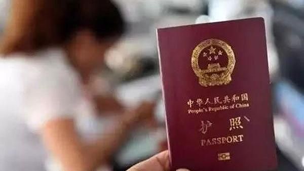 中国女子在越南机场拒付快通费，扬言找大使馆撑腰！结果电话打不通（组图） - 1