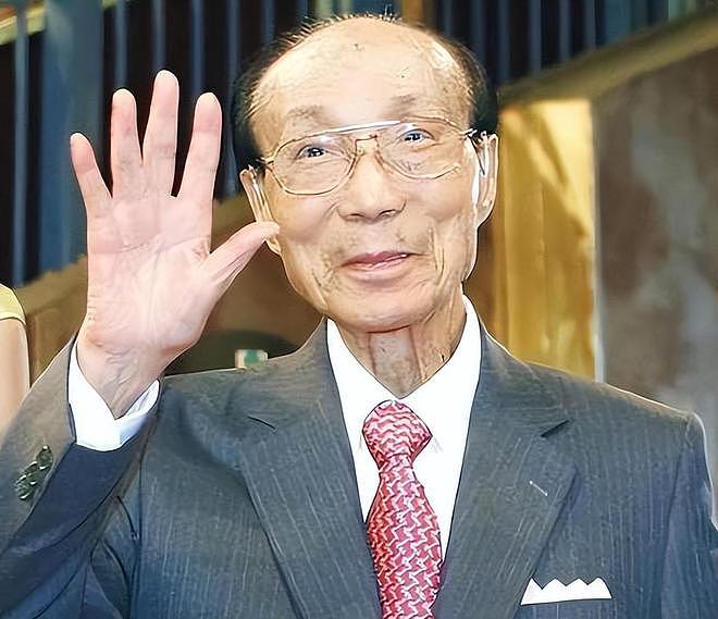 邵逸夫留下238亿遗产,为何4个孩子没人愿继承,甚至连花圈都不给他送(组图) - 7