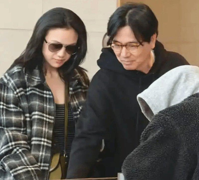 汤唯怀二胎？ 网友扮柯南，解读她与倪妮的悄悄话（组图） - 2