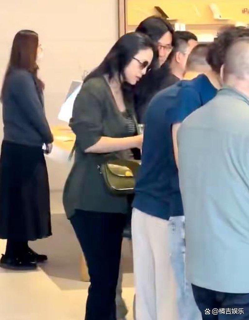 汤唯怀二胎？ 网友扮柯南，解读她与倪妮的悄悄话（组图） - 3