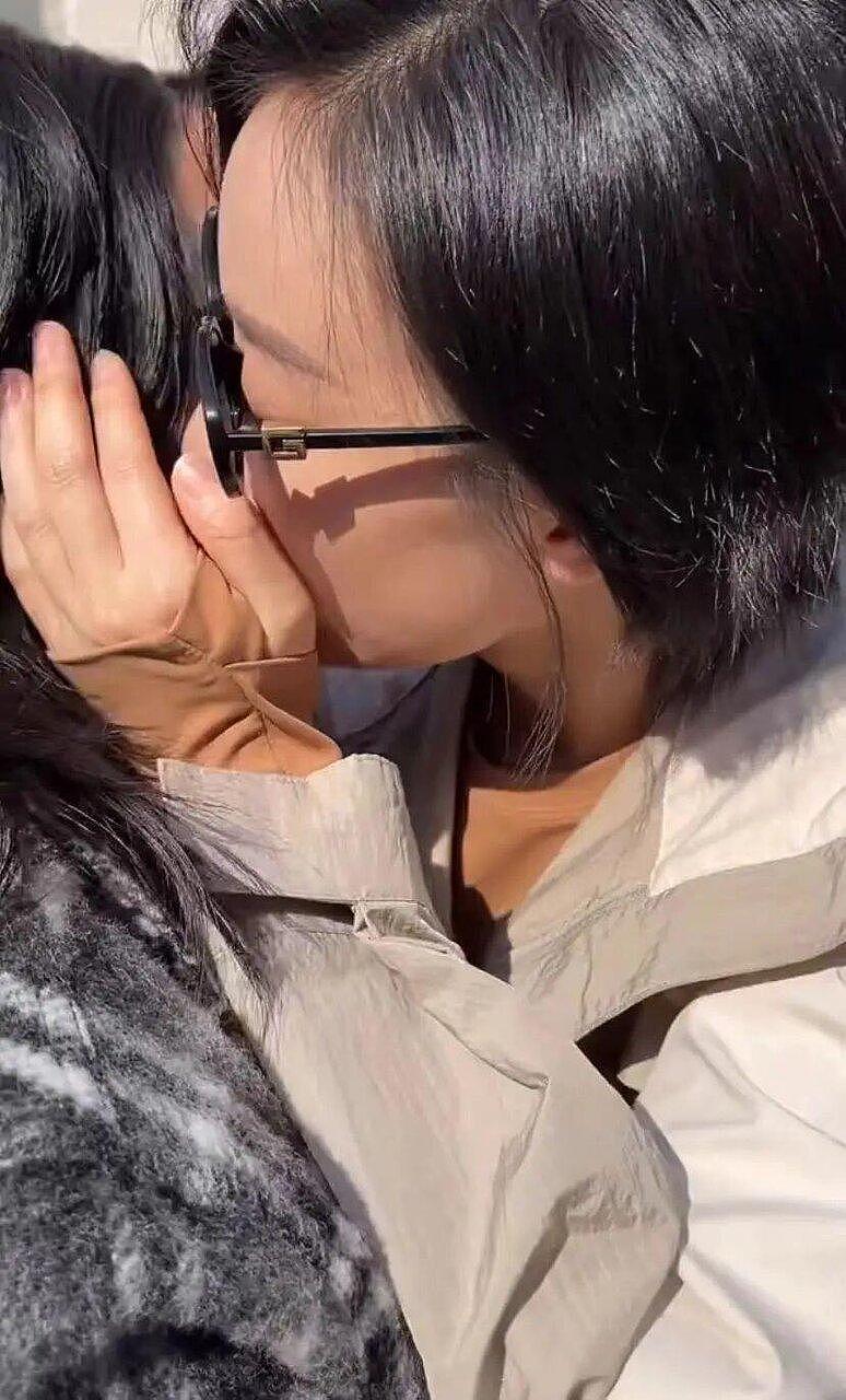 汤唯怀二胎？ 网友扮柯南，解读她与倪妮的悄悄话（组图） - 4