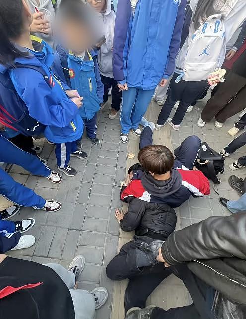 福建派出所教导员猥亵15岁少女!受害者父亲:女儿受到极大打击,多次离家出走(组图) - 2