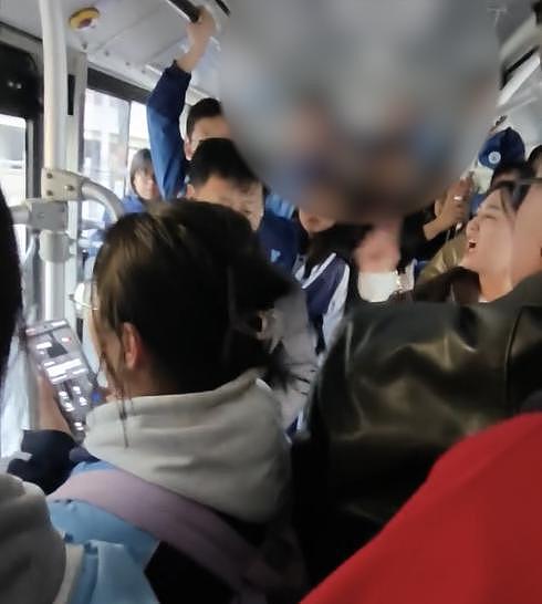福建派出所教导员猥亵15岁少女!受害者父亲:女儿受到极大打击,多次离家出走(组图) - 4