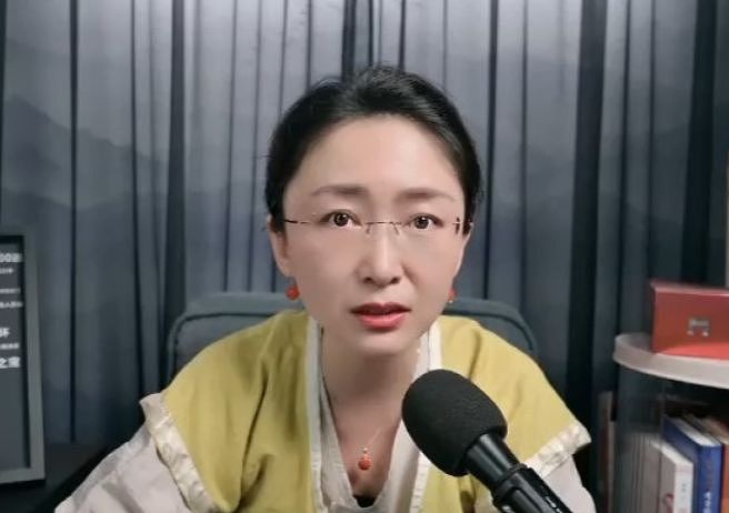 500万粉一夜清零!网红吃瓜蒙主因“元清非中国”论遭永久封禁(组图) - 1