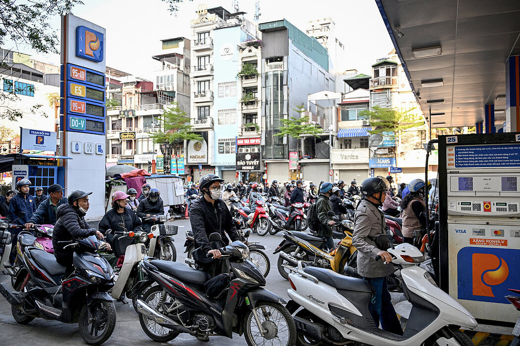 油价飙升、航班取消:航空燃油危机席卷亚洲(组图) - 3