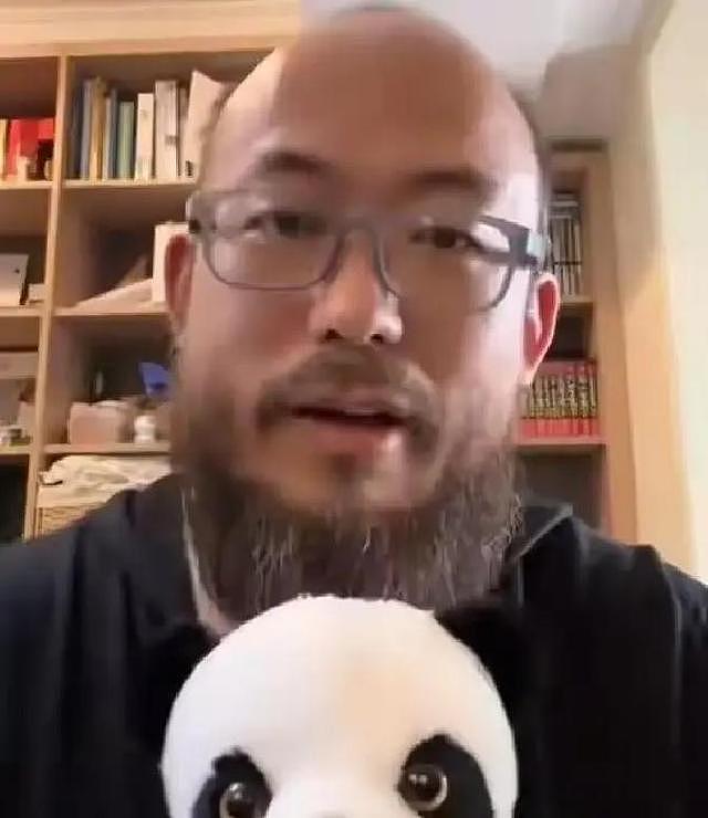 陪玩陪睡只是冰山一角？张艺谋团队曝猛料，让女演员“小三逼婚”（组图） - 4