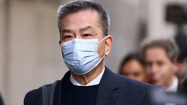 香港政府雇员袁松彪否认曾下令监视在英异见人士（图） - 1