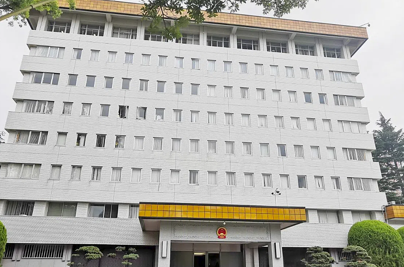 日“自卫队官员”强闯中国使馆:威胁杀死外交人员(图) - 1