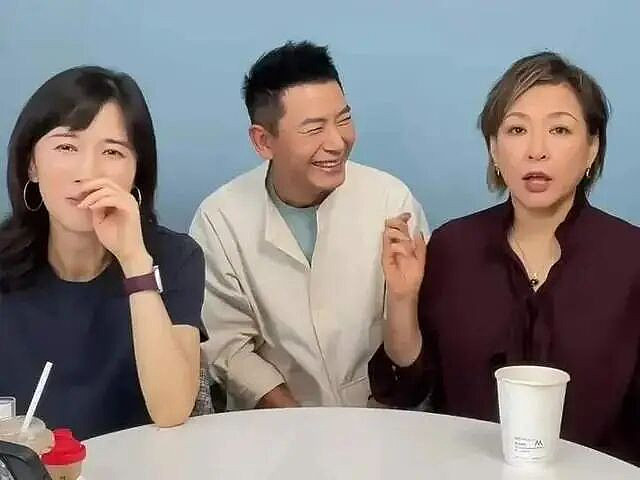 54岁瞿颖再翻红，活成打工人嘴替（组图） - 10