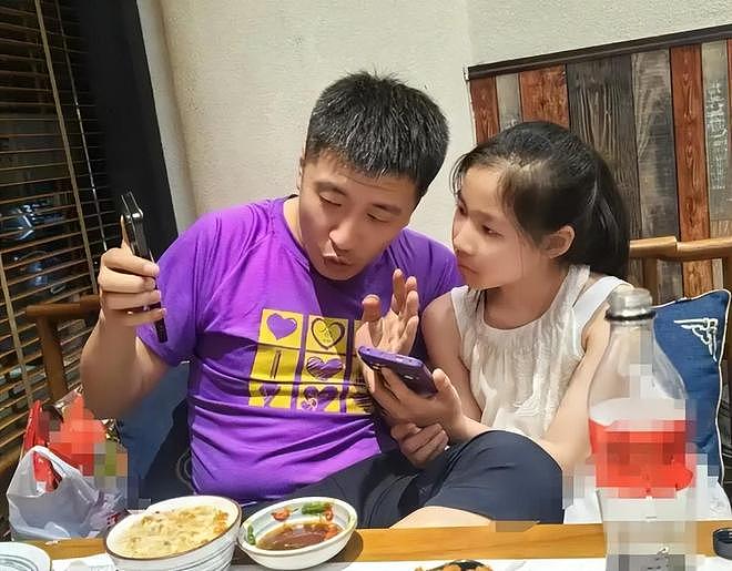 张雪峰离世1天后,才发现女儿名字取得暗藏深意,字字都有来头(组图) - 6
