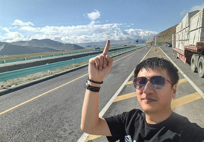 身家估值达8亿!曝张雪峰生前已立遗嘱,遗产由独生女获全额继承 - 3